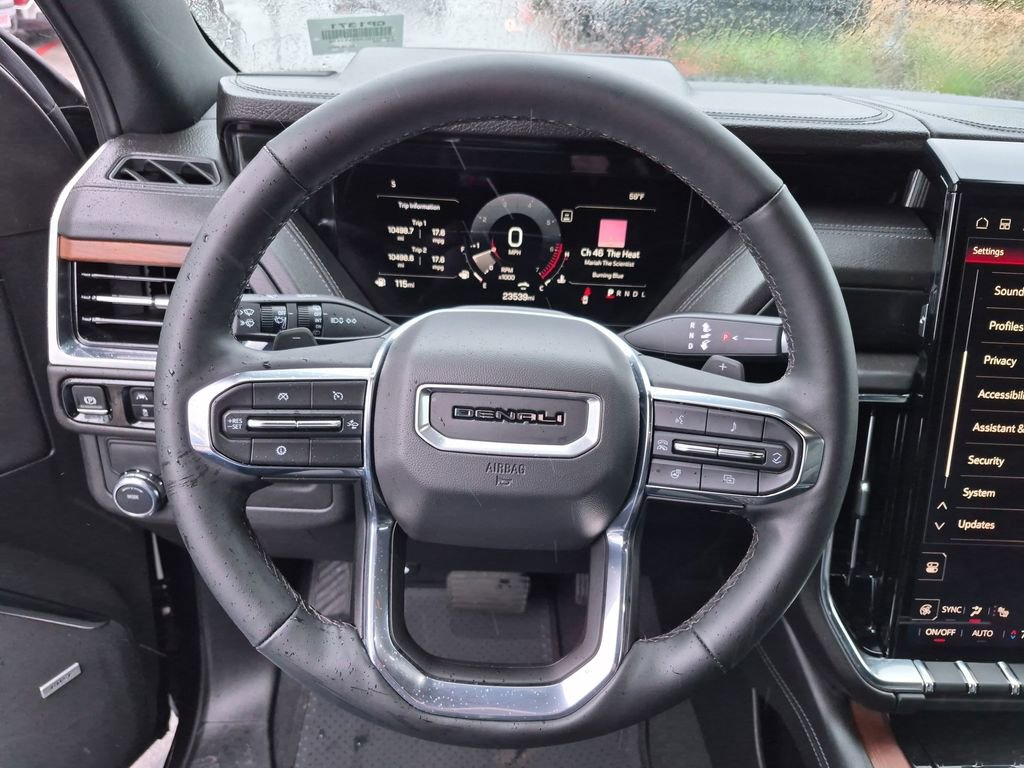 Certified 2025 GMC Yukon Denali RWD image 21