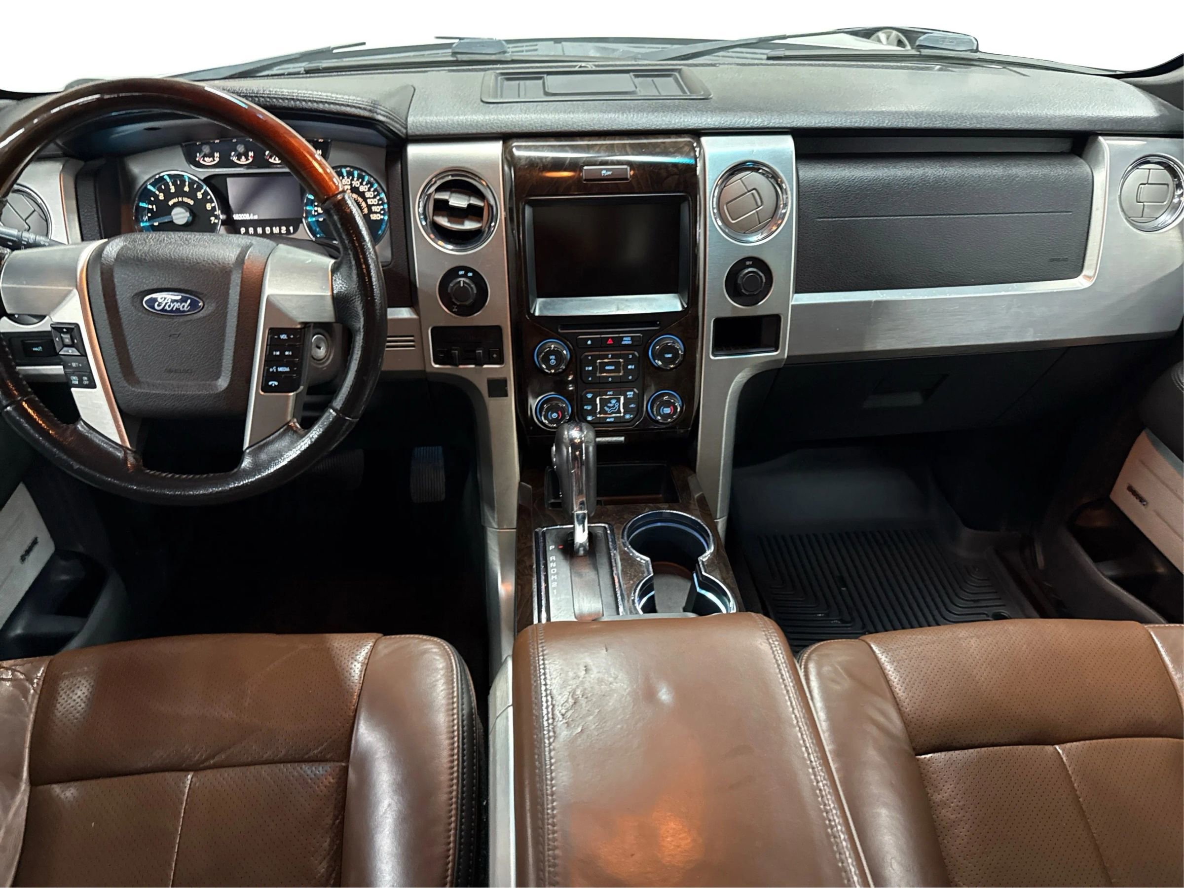 Used 2013 Ford F150 Platinum RWD image 19