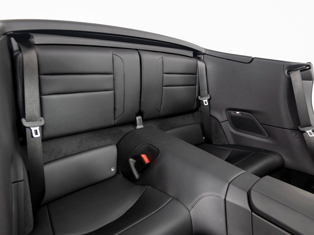 Certified 2025 Porsche 911 Carrera image 38