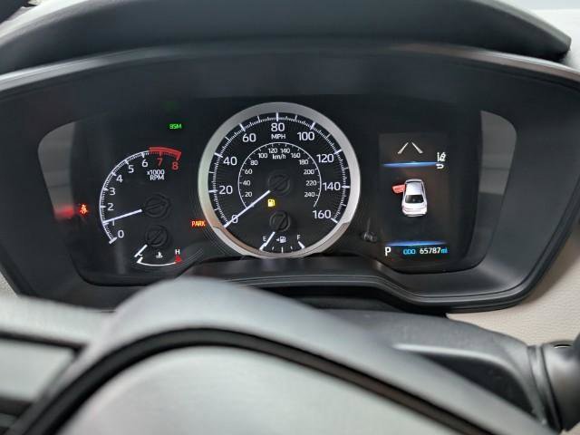 Used 2021 Toyota Corolla LE image 20