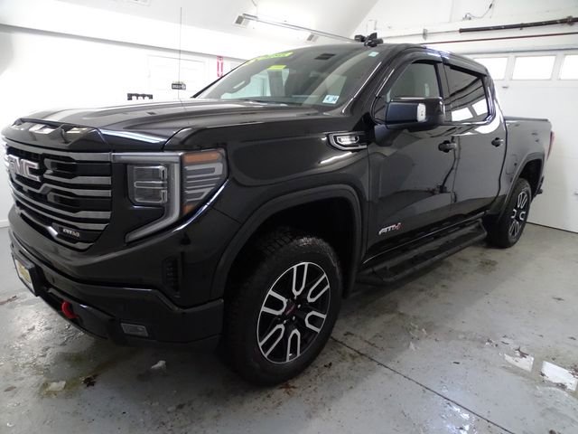 Used 2025 GMC Sierra 1500 AT4 w/ Technology Package image 18