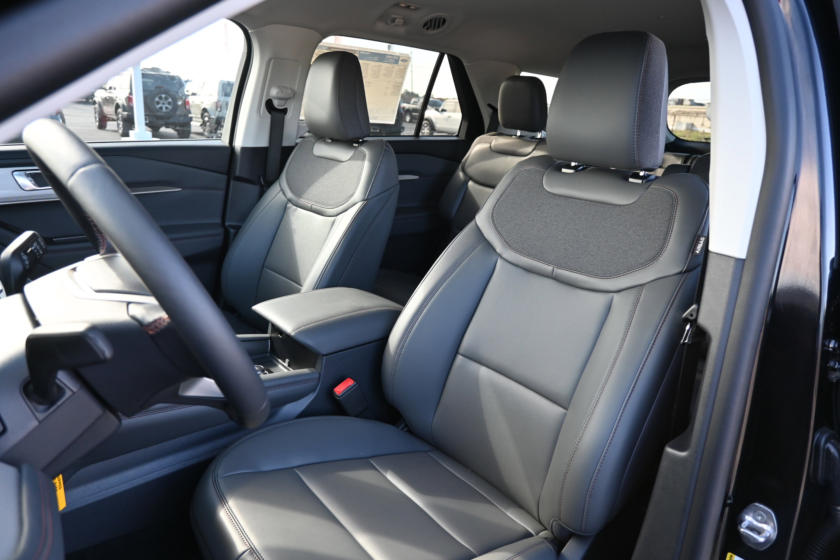 New 2026 Ford Explorer Active image 31