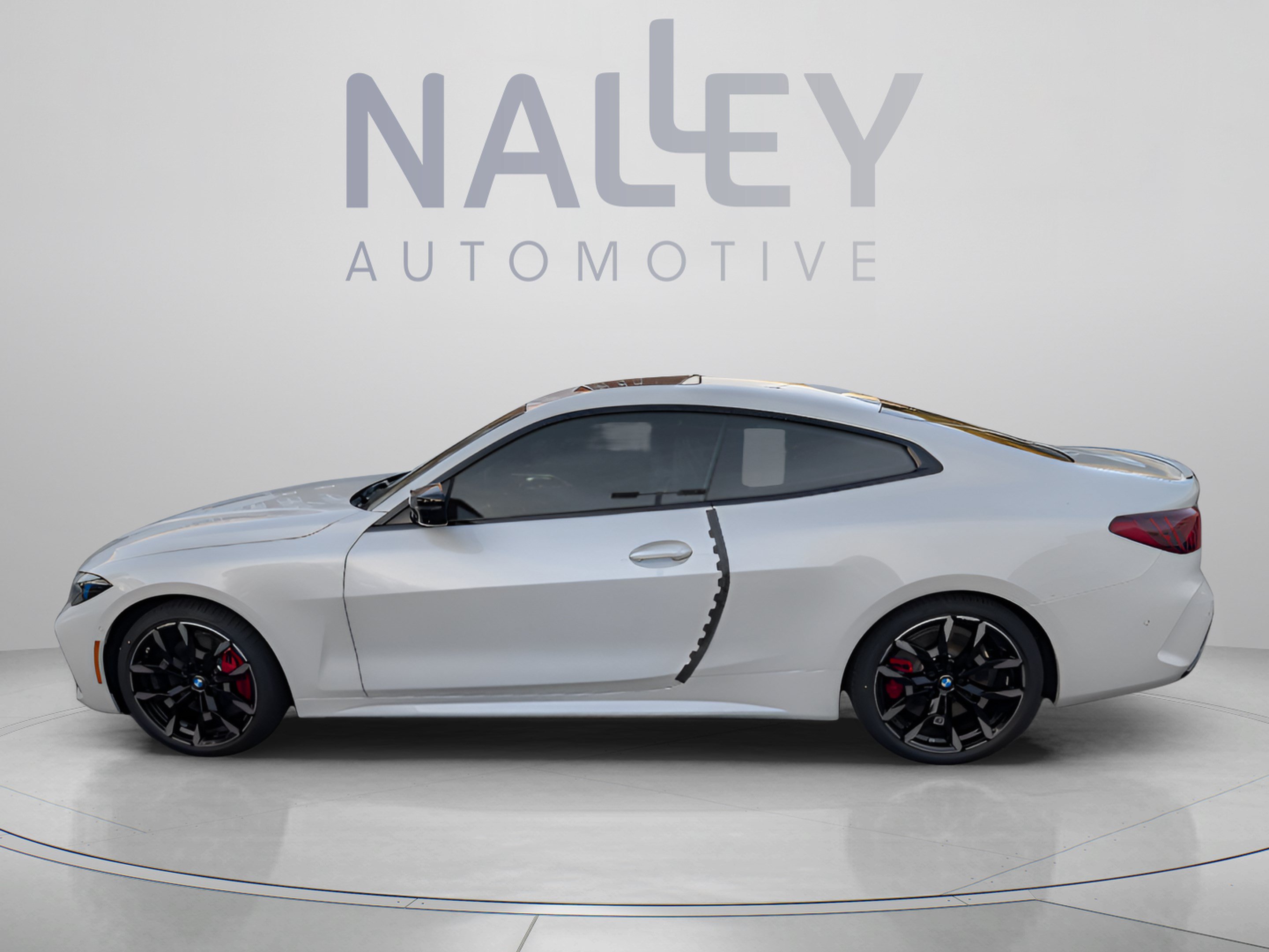 Used 2026 BMW M440i Coupe RWD image 2