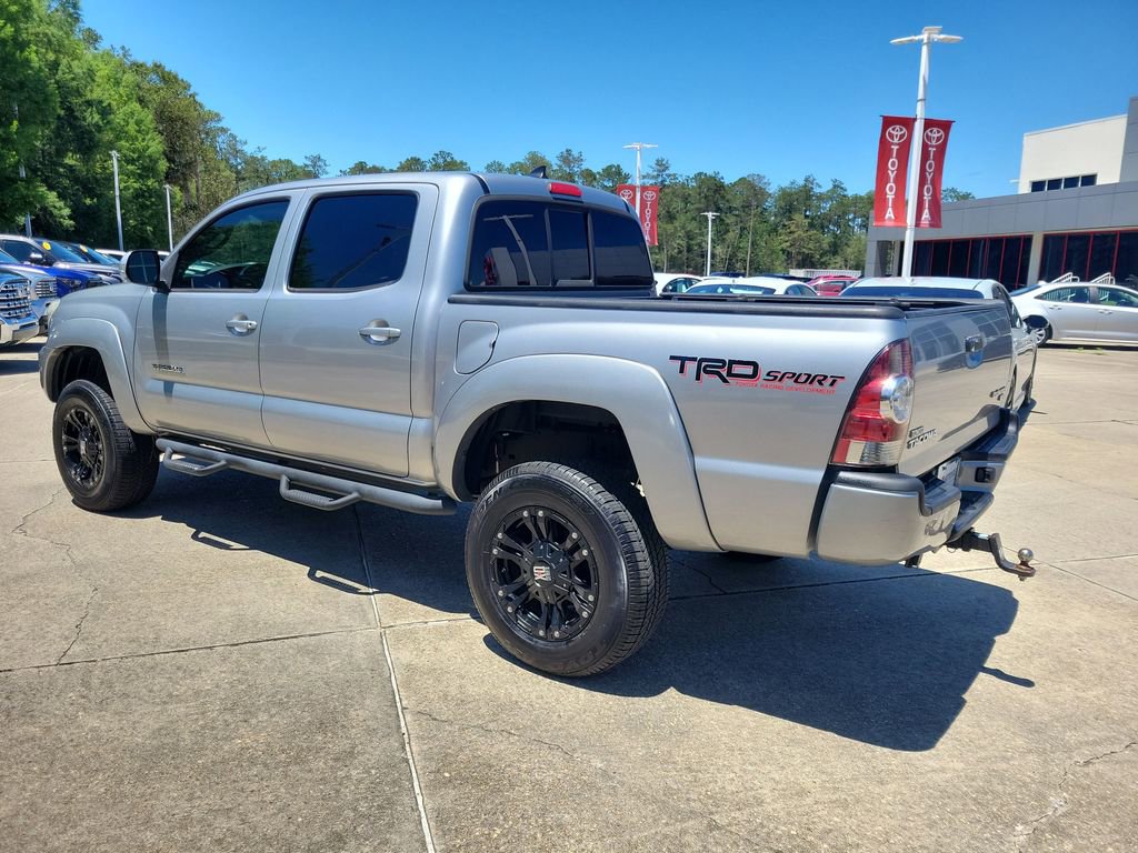Used 2014 Toyota Tacoma PreRunner w/ TRD Sport Package RWD image 3