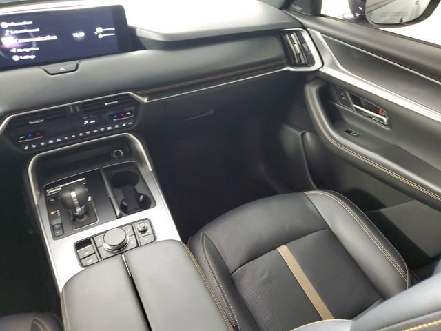 Certified 2024 MAZDA CX-90 Plug-In Hybrid w/ Premium Plus AWD/4WD image 18