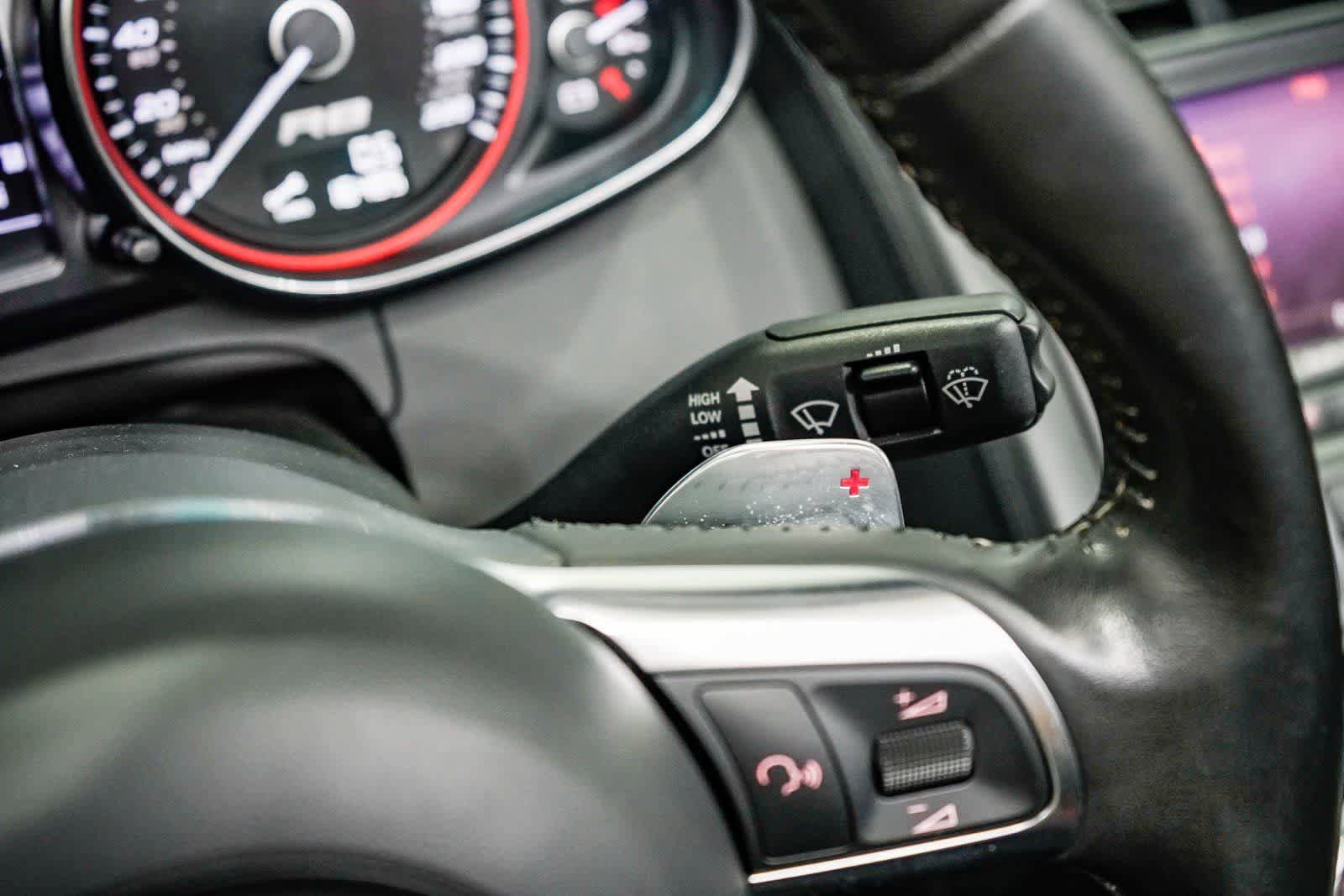 Used 2011 Audi R8 V10 image 33