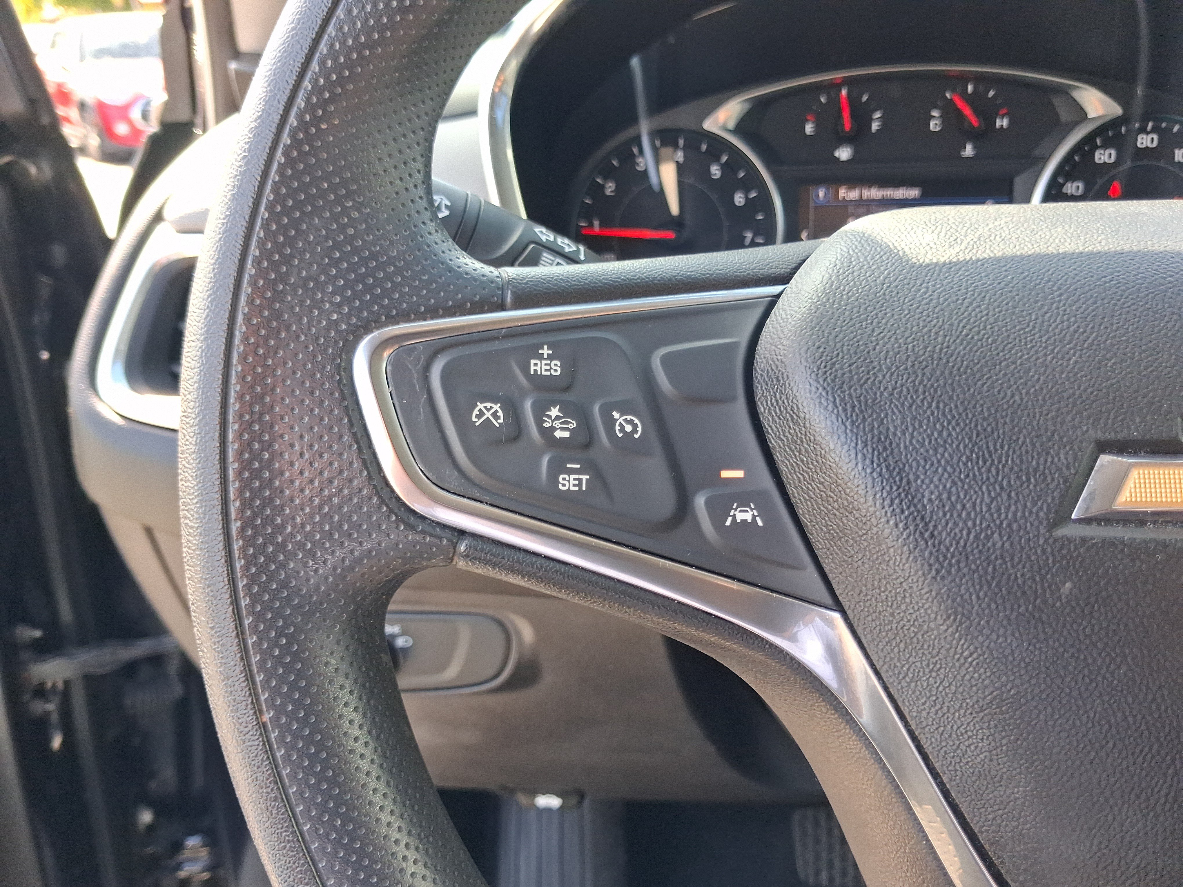 Used 2020 Chevrolet Equinox LT FWD image 16