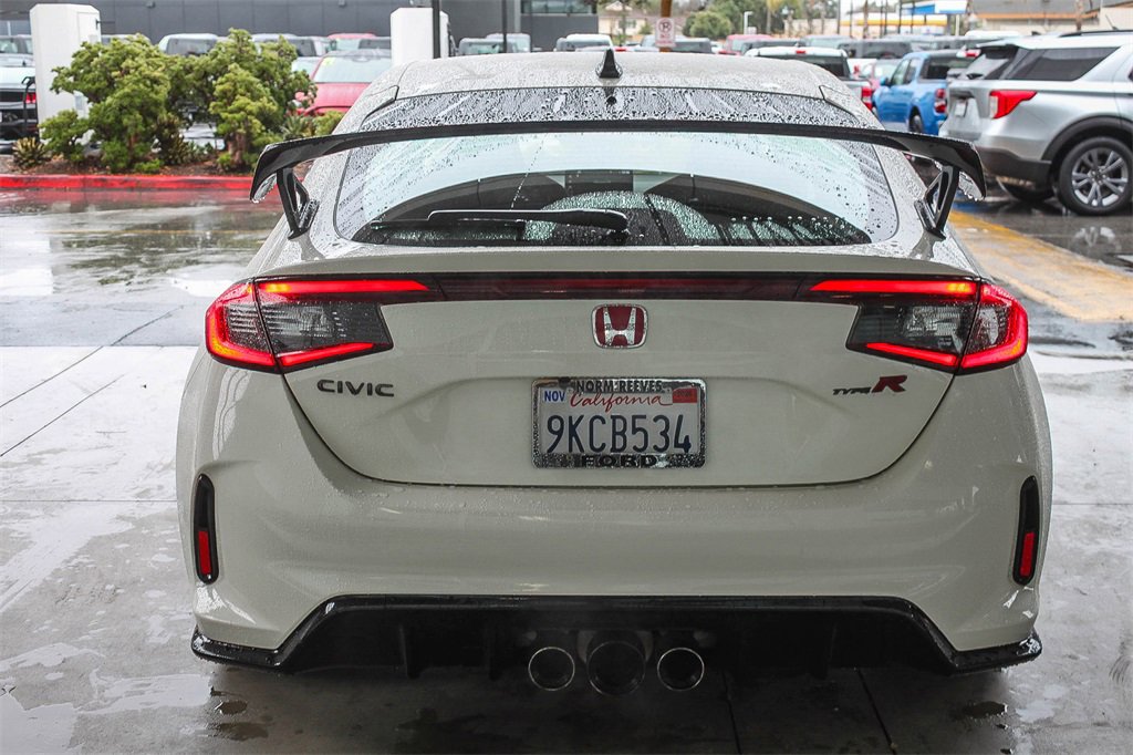 Used 2023 Honda Civic Type R image 8