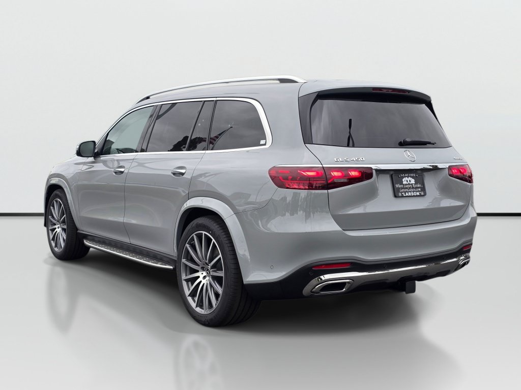 New 2026 Mercedes-Benz GLS 450 4MATIC image 3