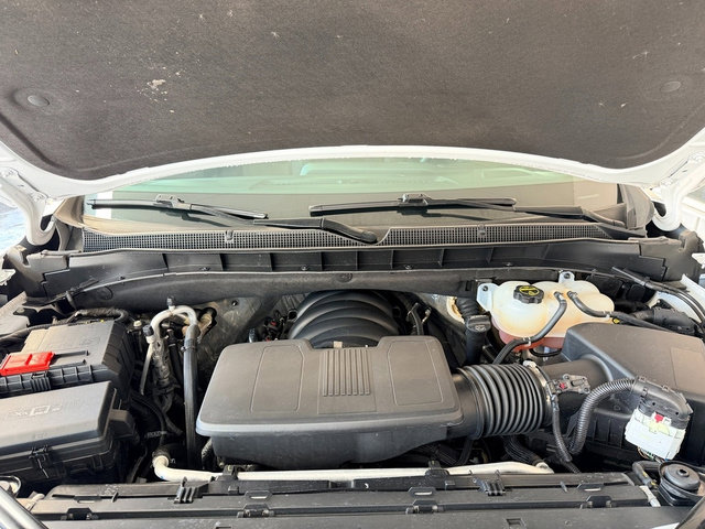 Used 2025 Chevrolet Tahoe LT image 4