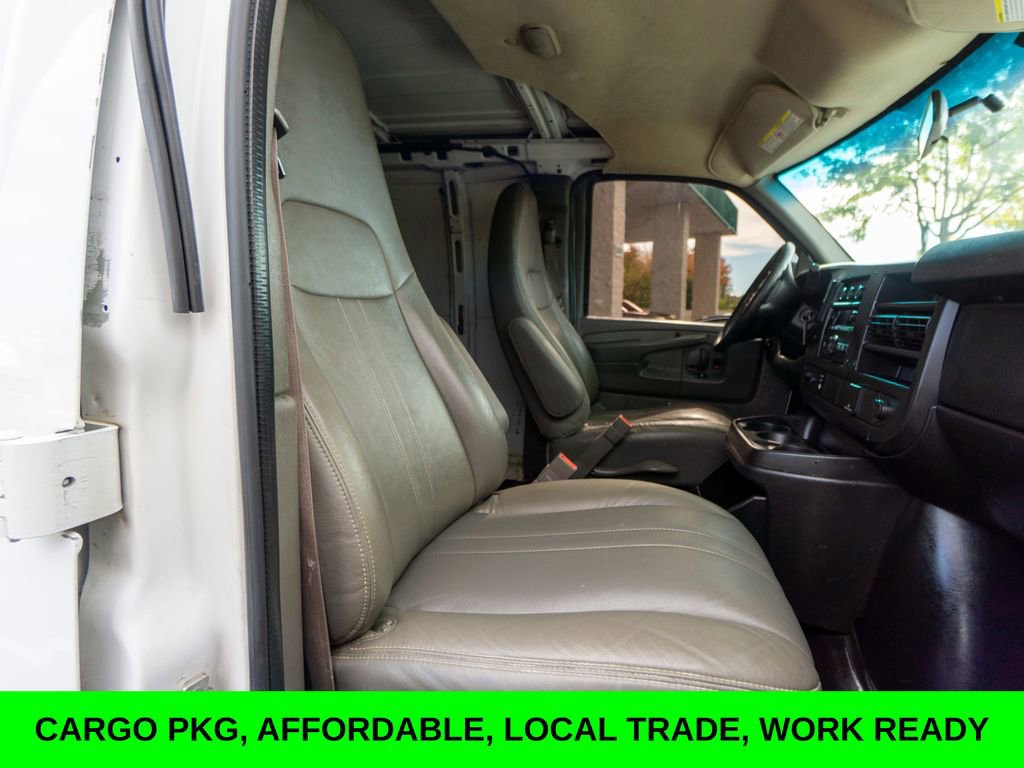 Used 2015 Chevrolet Express 2500 image 21