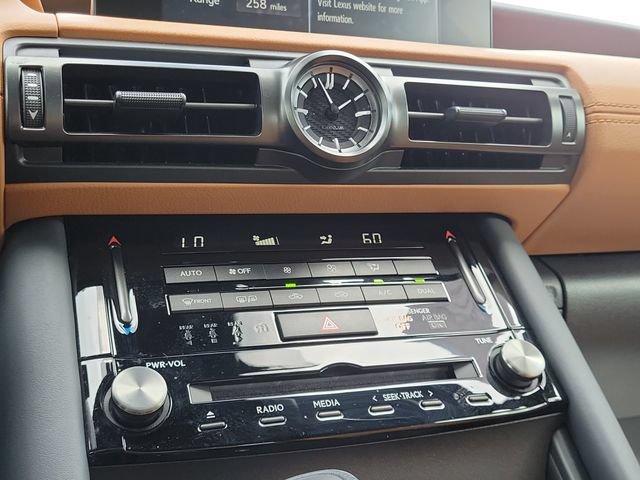 Used 2025 Lexus IS 350 F Sport w/ Accessory Package 2 RWD image 25