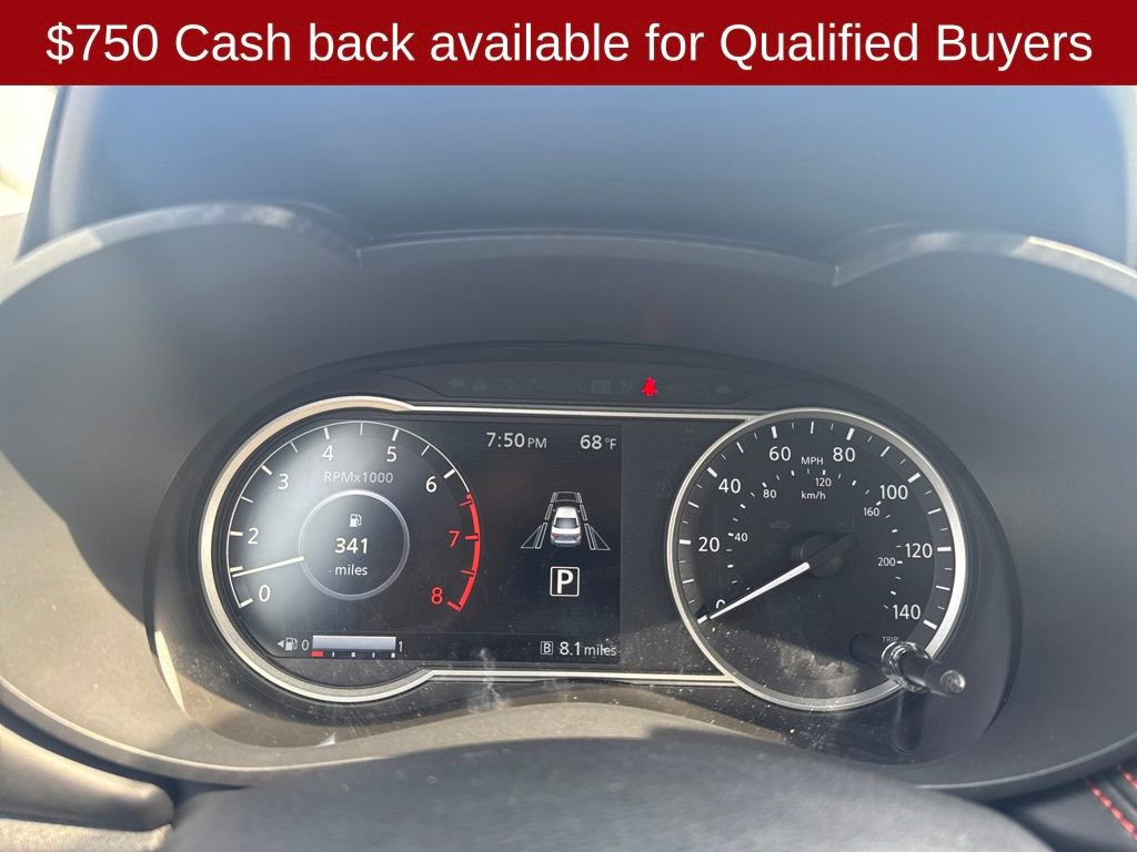 New 2025 Nissan Versa SR w/ Trunk Package FWD image 15