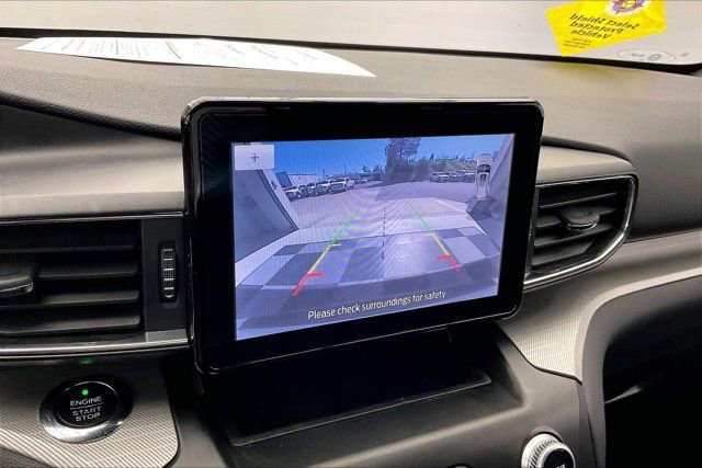 Used 2020 Ford Explorer XLT w/ Equipment Group 202A image 23