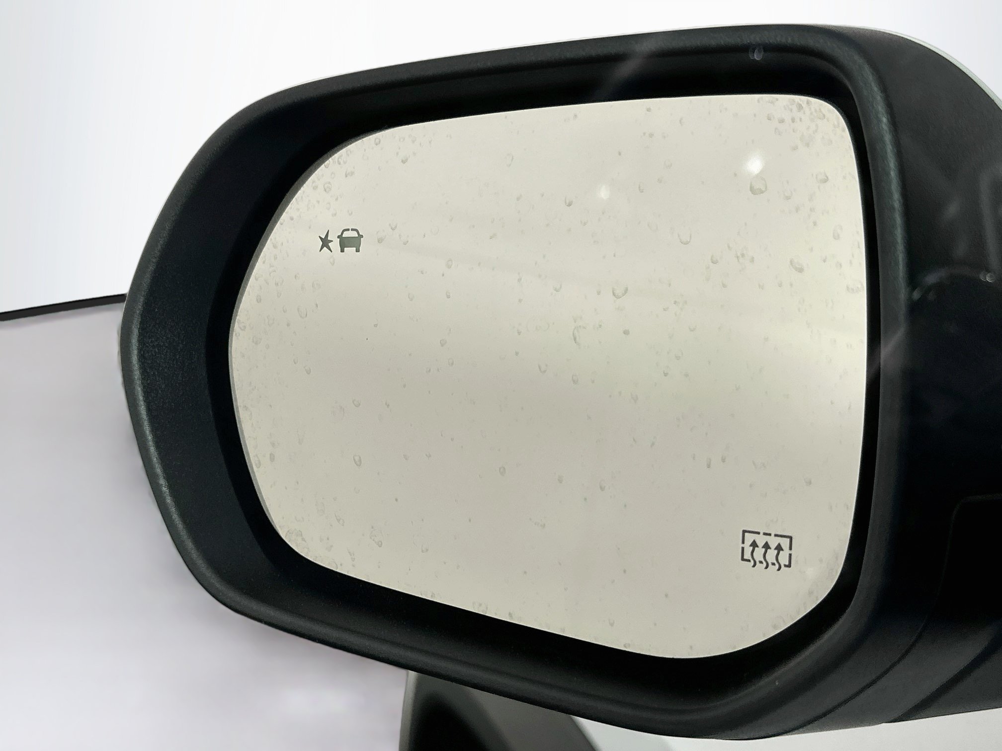 Used 2025 Chevrolet Equinox LT AWD/4WD image 16