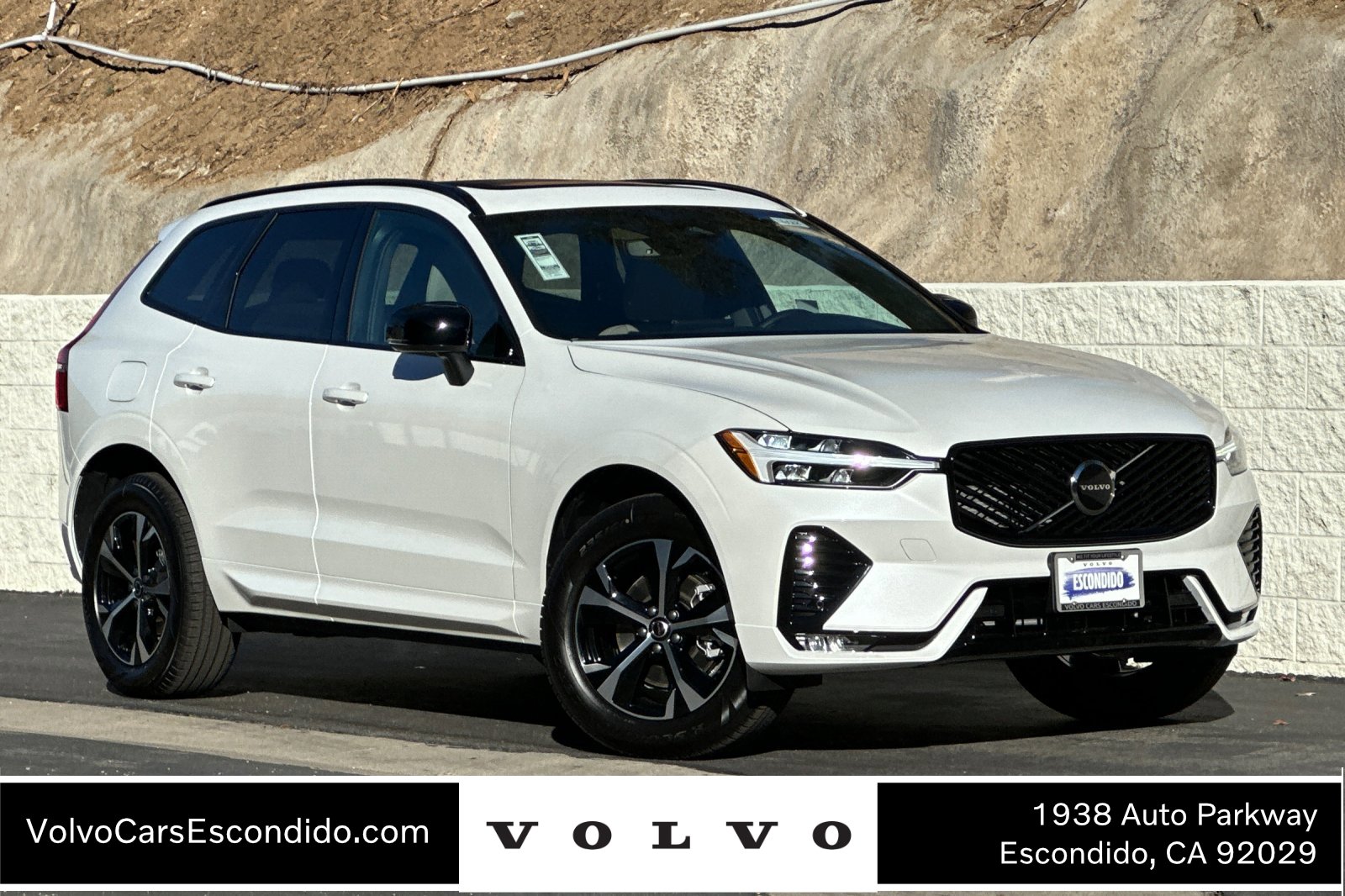 New 2026 Volvo XC60 B5 Core