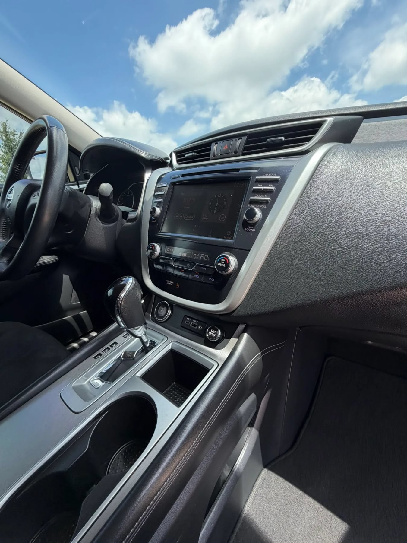 Used 2019 Nissan Murano SV FWD image 21