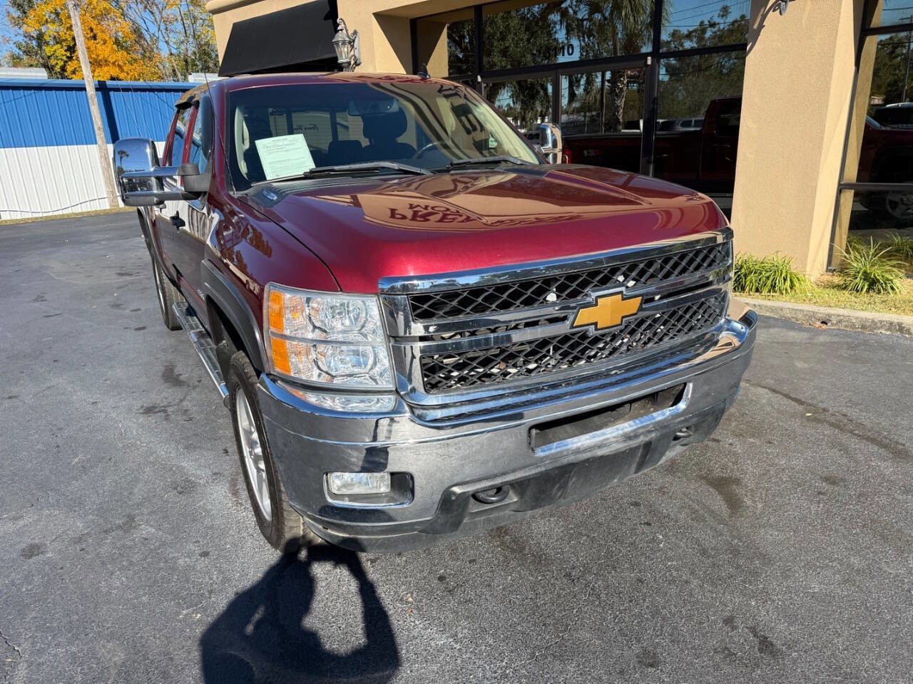 Used 2014 Chevrolet Silverado 2500 LT w/ Interior Plus Package image 2