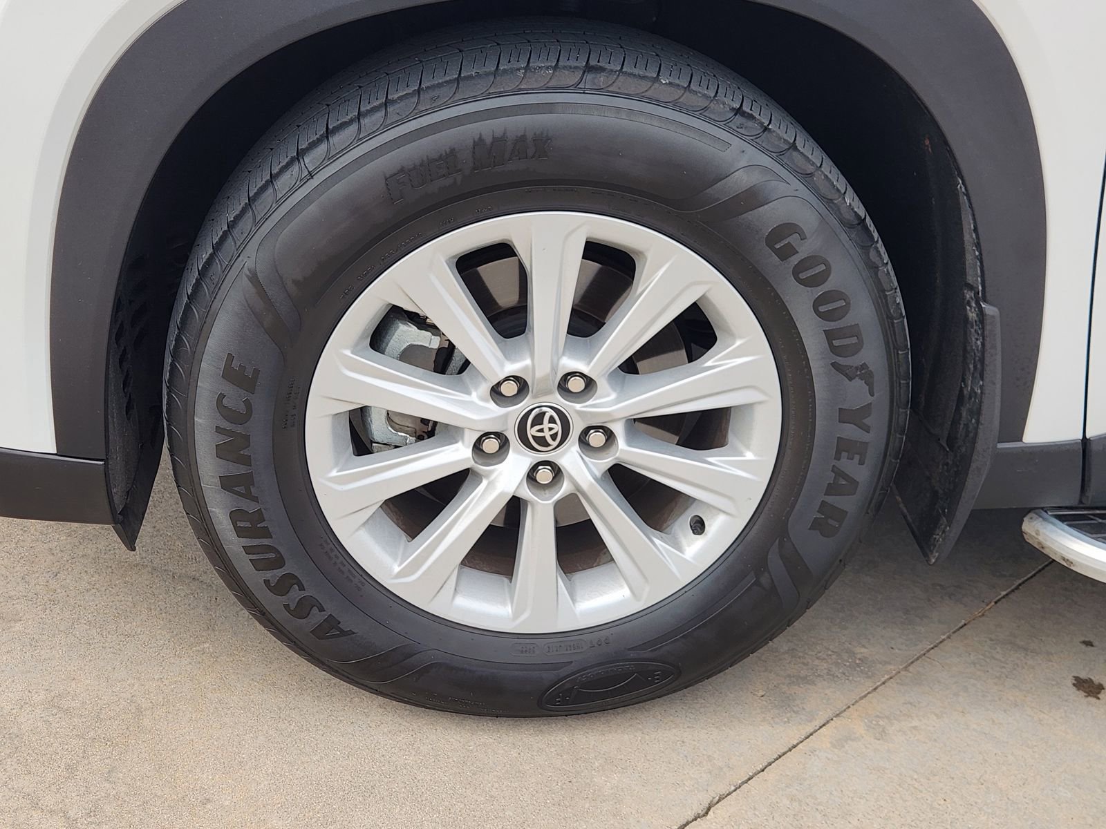 Used 2024 Toyota Grand Highlander XLE image 14