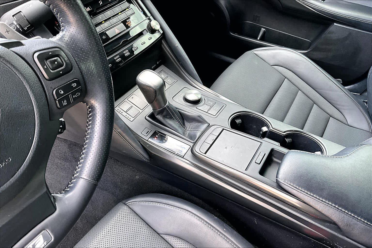 Used 2021 Lexus IS 350 F Sport w/ Accessory Package 2 RWD image 15