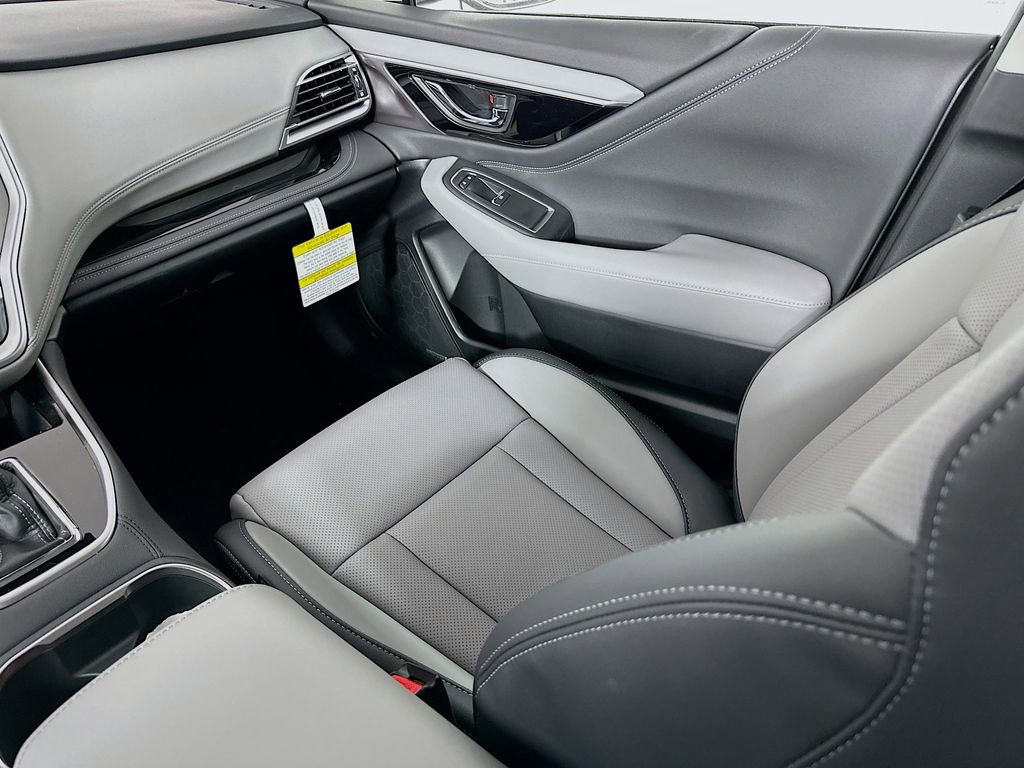 New 2025 Subaru Outback Limited image 31