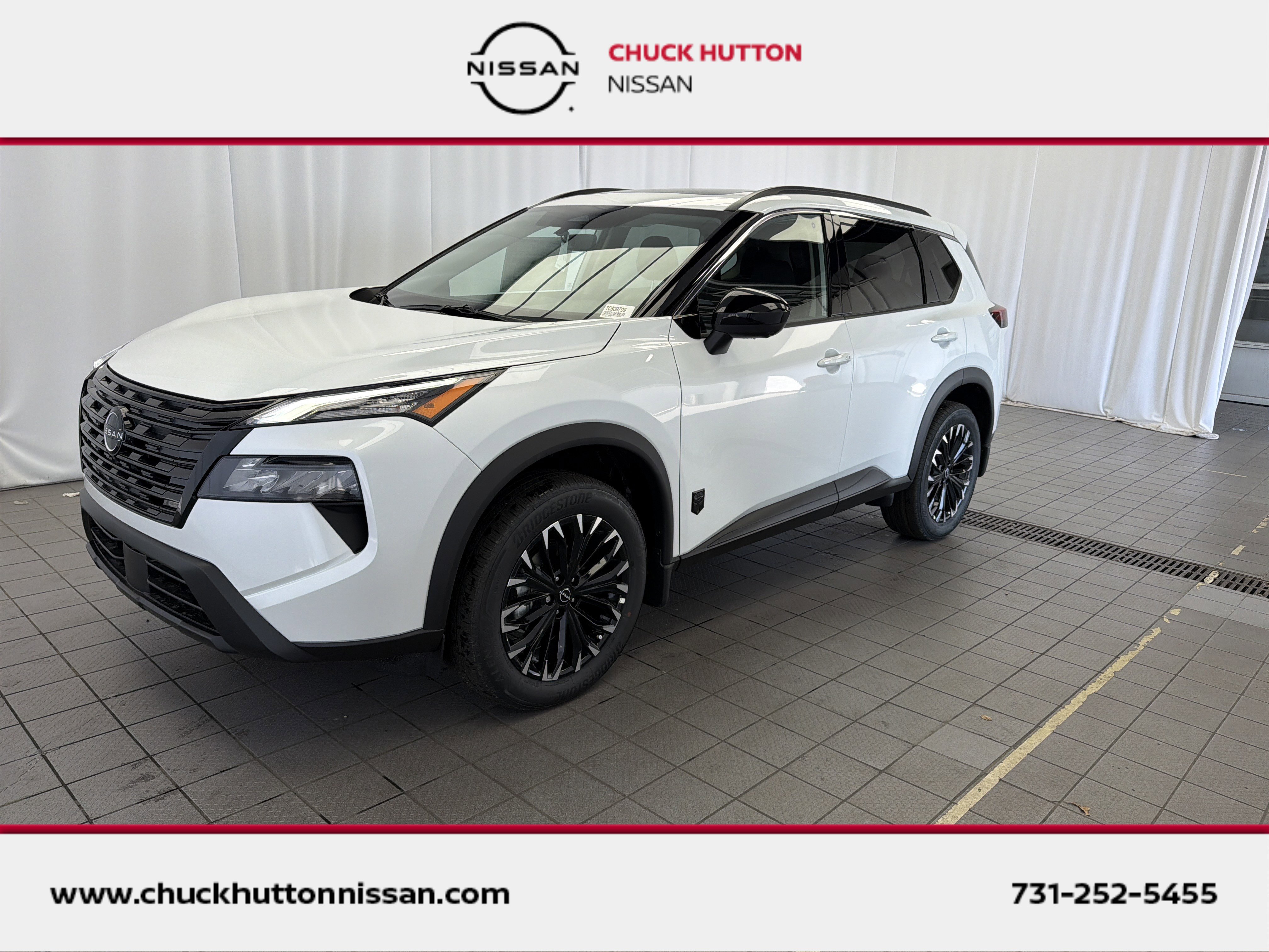 New 2026 Nissan Rogue SV FWD image 1