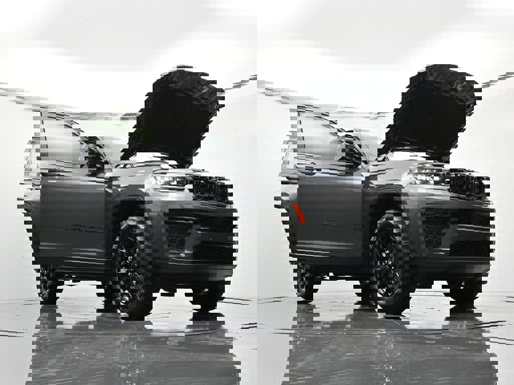 New 2026 Jeep Grand Cherokee Altitude image 47