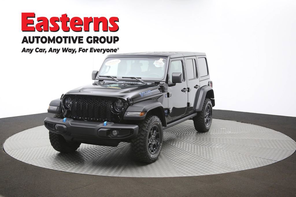 Used 2023 Jeep Wrangler Unlimited w/ Dual Top Group image 60