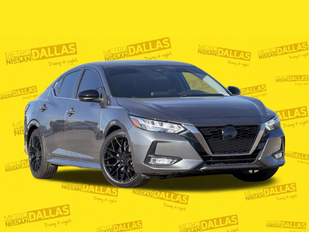 Used 2022 Nissan Sentra SR FWD image 2
