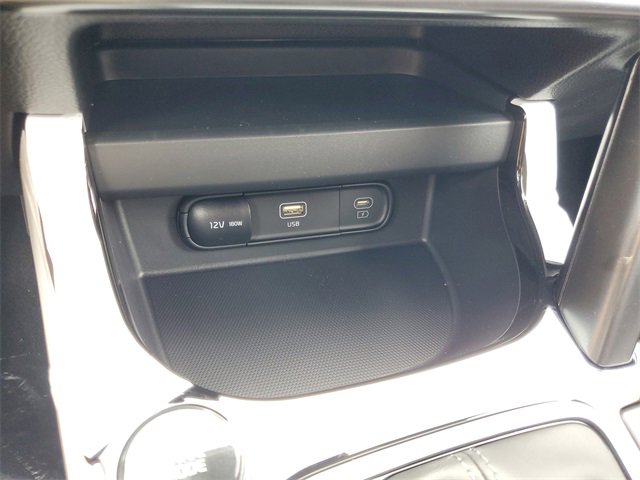 New 2025 Kia Seltos X-Line image 24