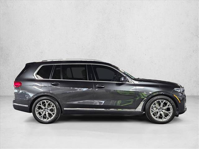 Used 2021 BMW X7 xDrive40i w/ Premium Package AWD/4WD image 4