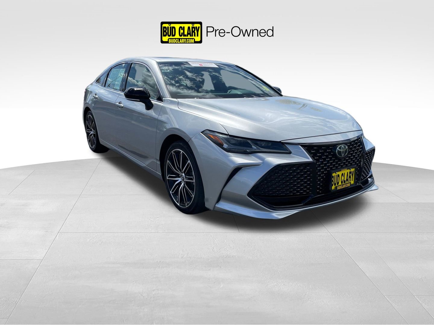 Certified 2019 Toyota Avalon Touring w/ All Weather Liner Package FWD image 1