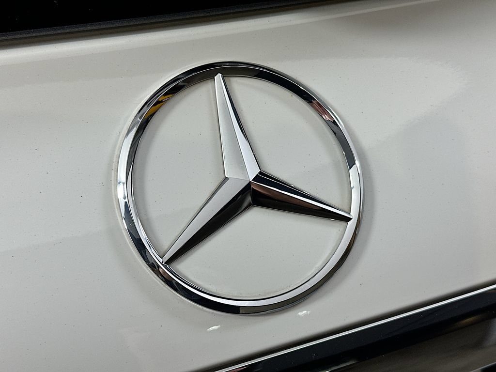 Used 2025 Mercedes-Benz GLS 450 4MATIC image 34
