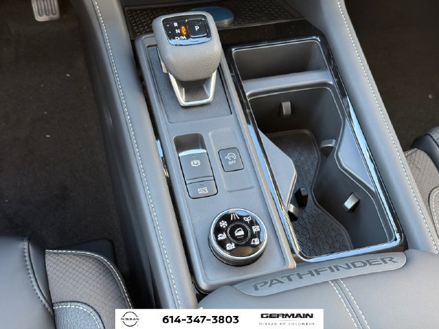 New 2026 Nissan Pathfinder SL w/ SL Premium Package AWD/4WD image 20