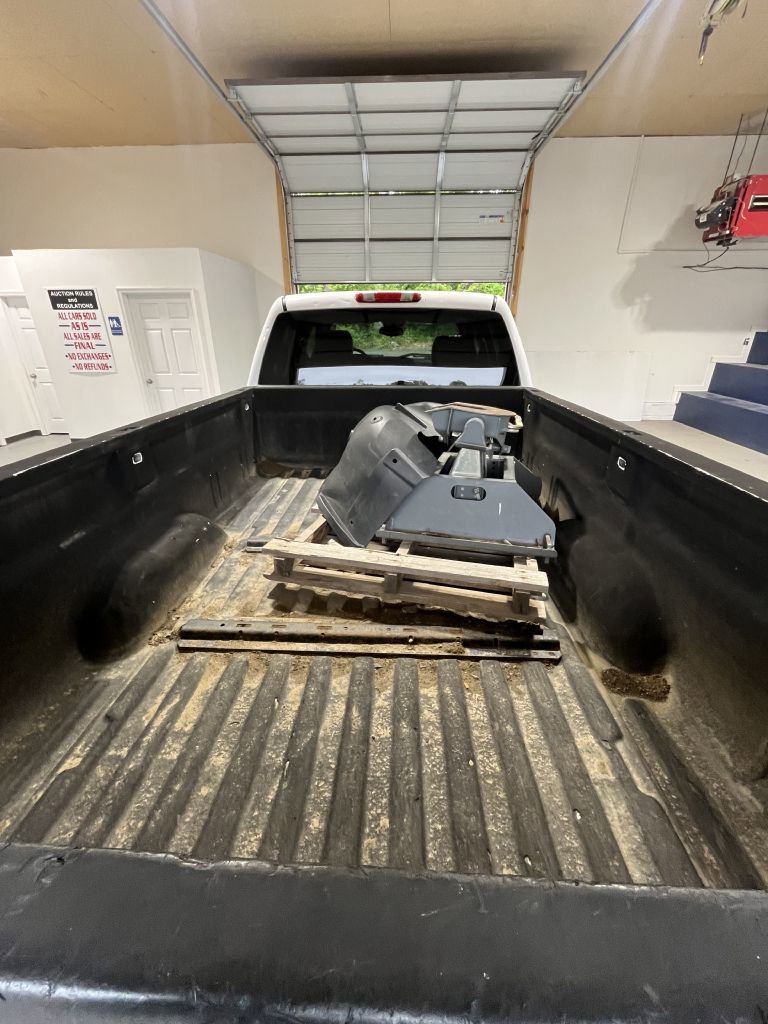 Used 2008 Chevrolet Silverado 2500 W/T RWD image 8