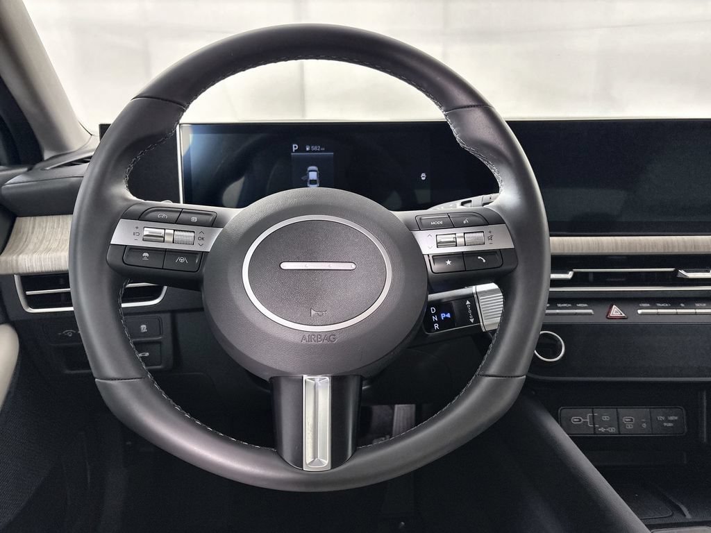 Certified 2025 Hyundai Sonata SEL FWD image 11