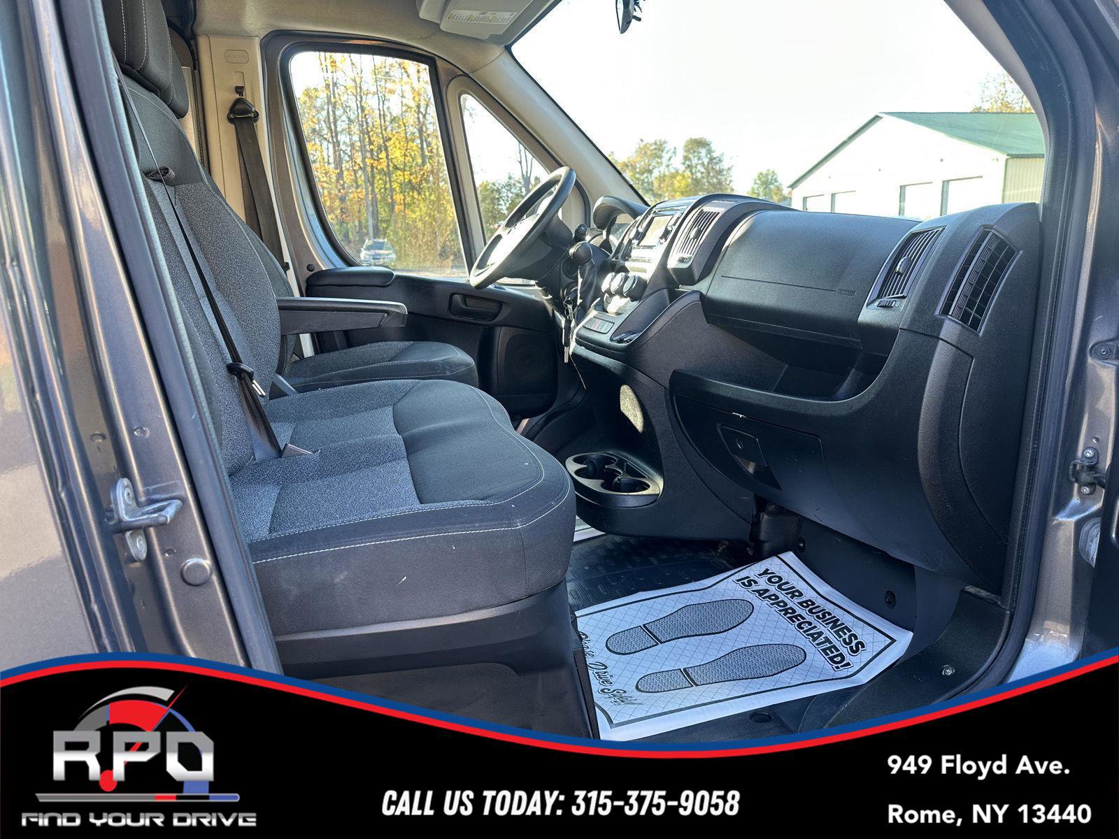 Used 2017 RAM ProMaster 1500 w/ Interior Convenience Group image 12