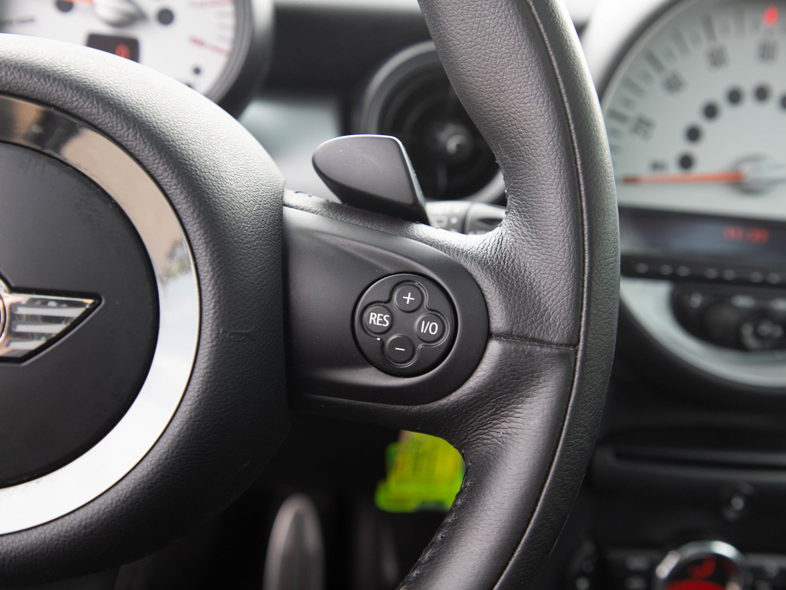 Used 2011 MINI Cooper S FWD image 19