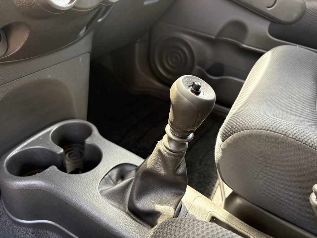 Used 2010 Nissan Cube 1.8 w/ Interior Designer Pkg FWD image 18