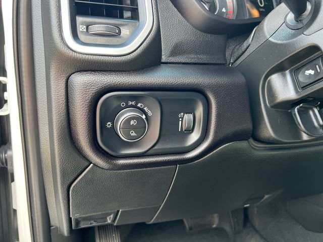 Used 2022 RAM 2500 Big Horn w/ Level A Equipment Group AWD/4WD image 12
