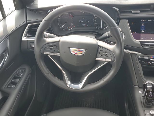 Certified 2024 Cadillac XT6 Luxury AWD/4WD image 30