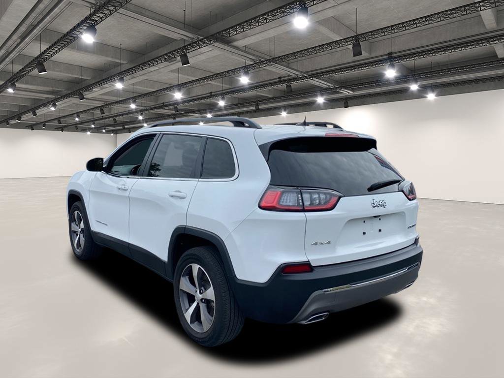 Used 2022 Jeep Cherokee Limited w/ Mopar Interior Package image 5