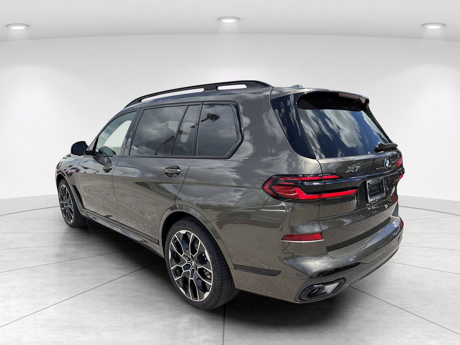 New 2027 BMW X7 xDrive40i w/ Executive Package AWD/4WD image 6