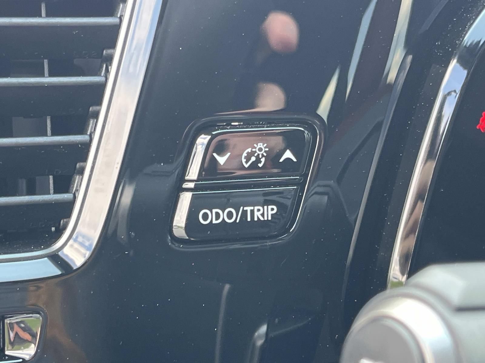 Used 2025 Lexus NX 350h AWD w/ Premium Package image 38