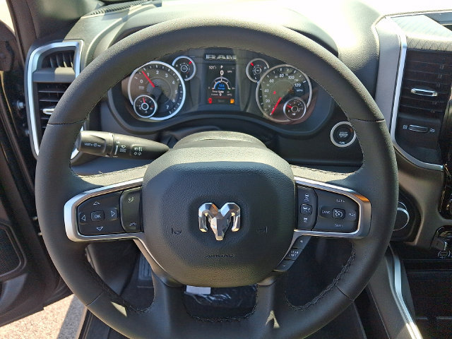 New 2026 RAM 1500 4x4 Crew Cab image 16