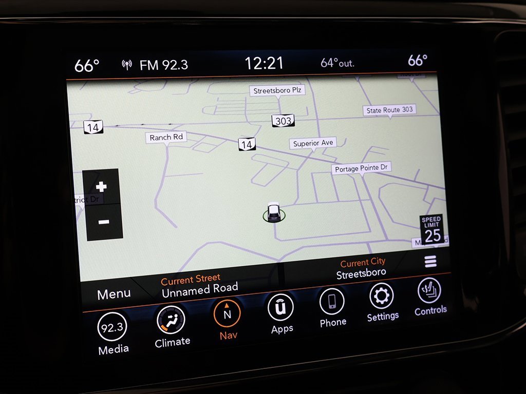 Used 2021 Jeep Grand Cherokee Limited image 48