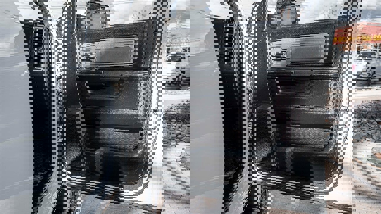 Used 2018 RAM 2500 Power Wagon w/ Heated Seats & Wheel Group image 33