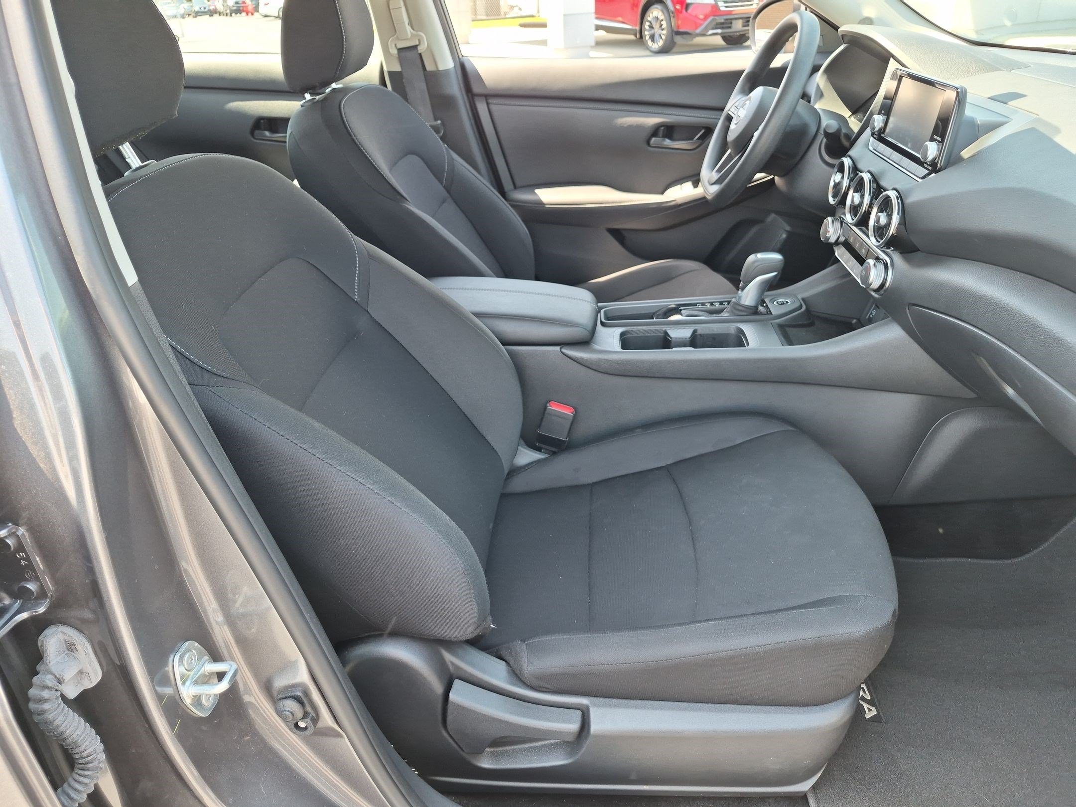 Used 2025 Nissan Sentra S FWD image 33