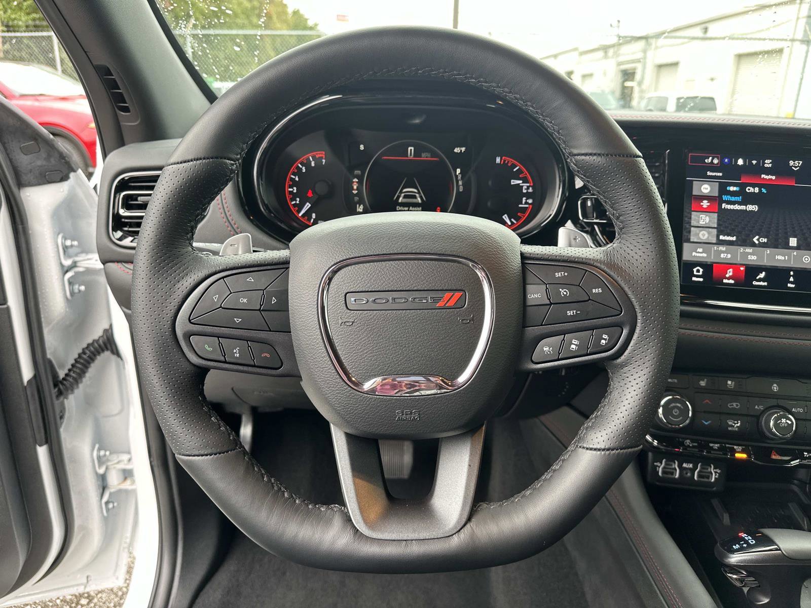 Certified 2025 Dodge Durango GT image 27