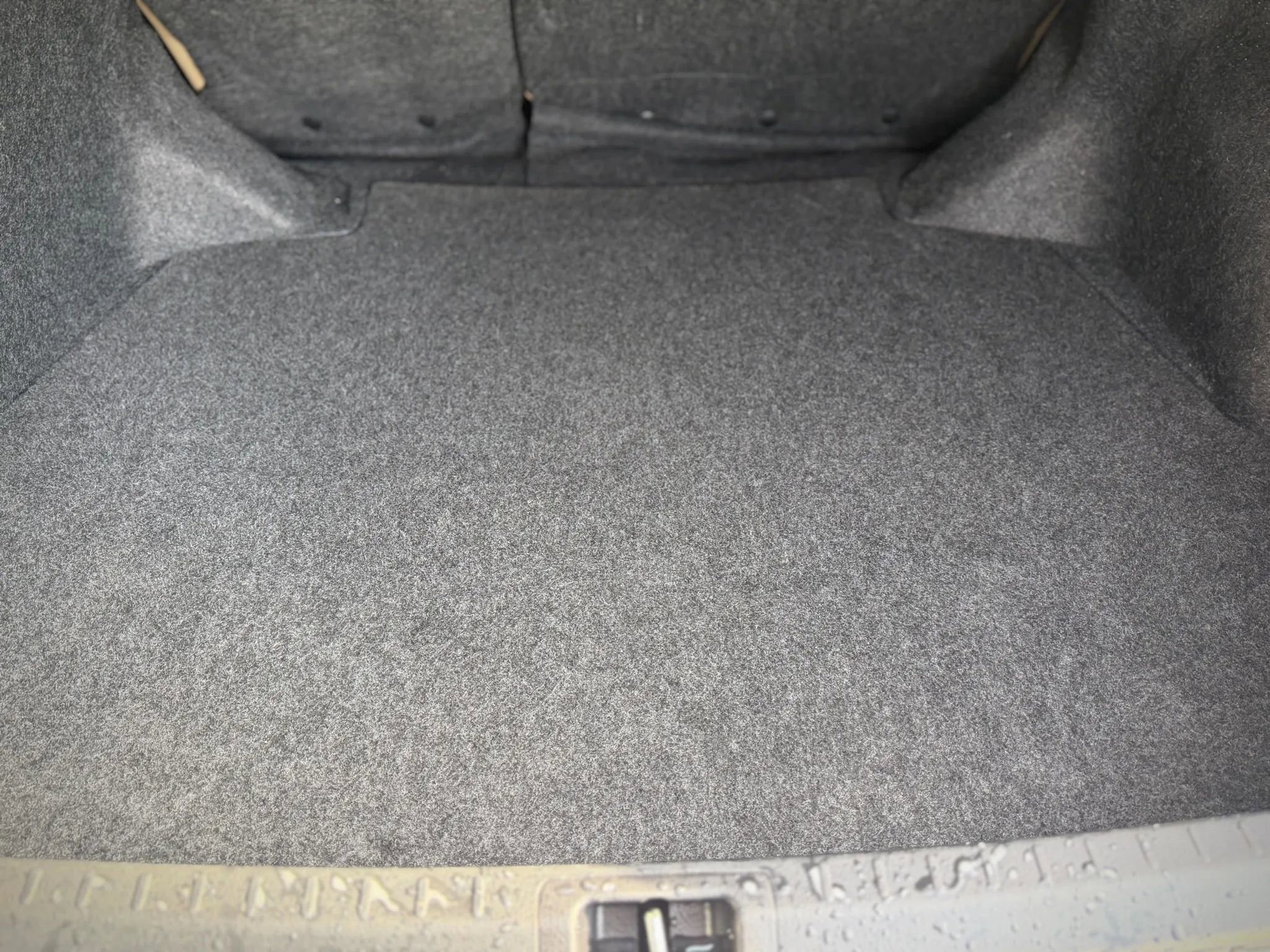 Used 2017 Toyota Corolla SE image 19